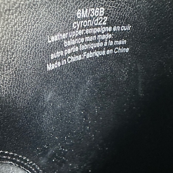 🌸KARL LAGERFELD🌸 Cyron Studded Leather Stiletto Booties Size:6 - Picture 9 of 10